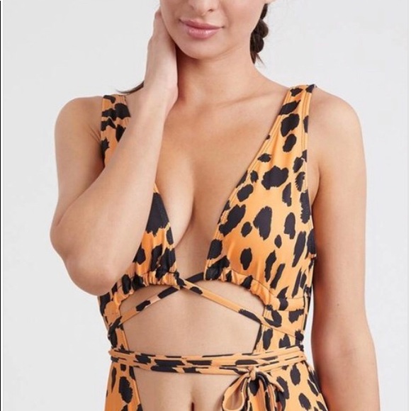 Animal Print string tie bathing suit - Picture 3 of 4